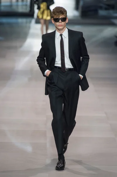 Look 55